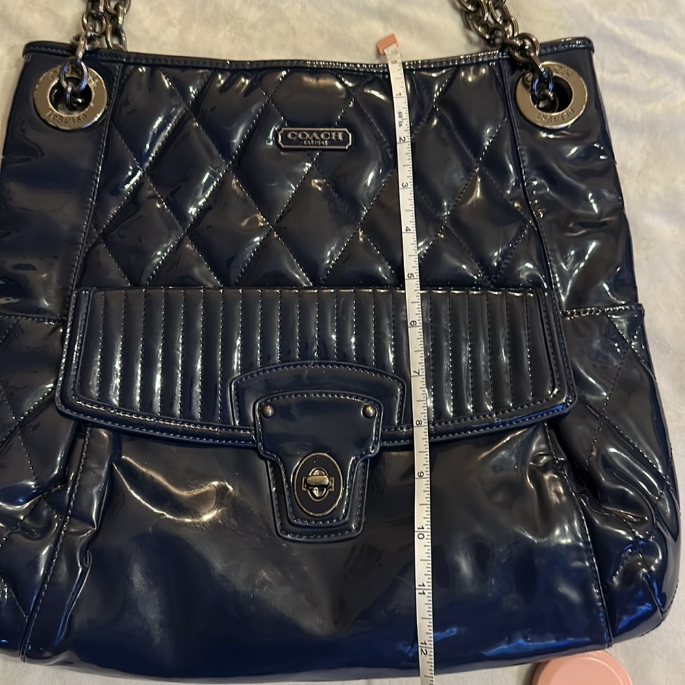 Coach poppy liquid glass navy two way - Picture 17 of 17